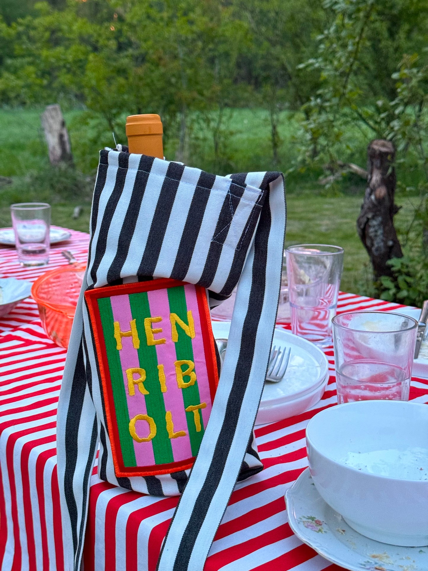 Exclusive handmade bottle bag