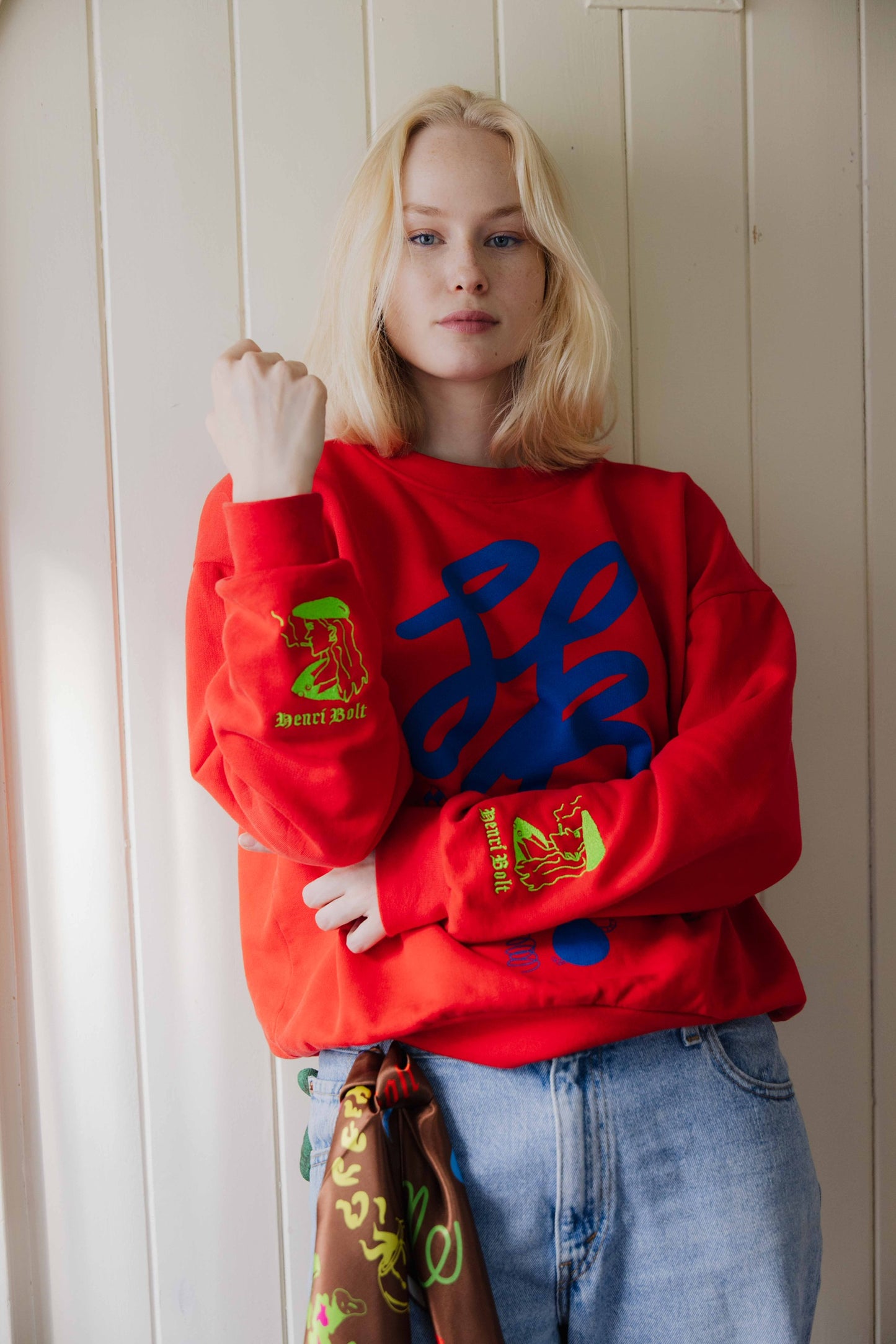 Heavy paradox sweater