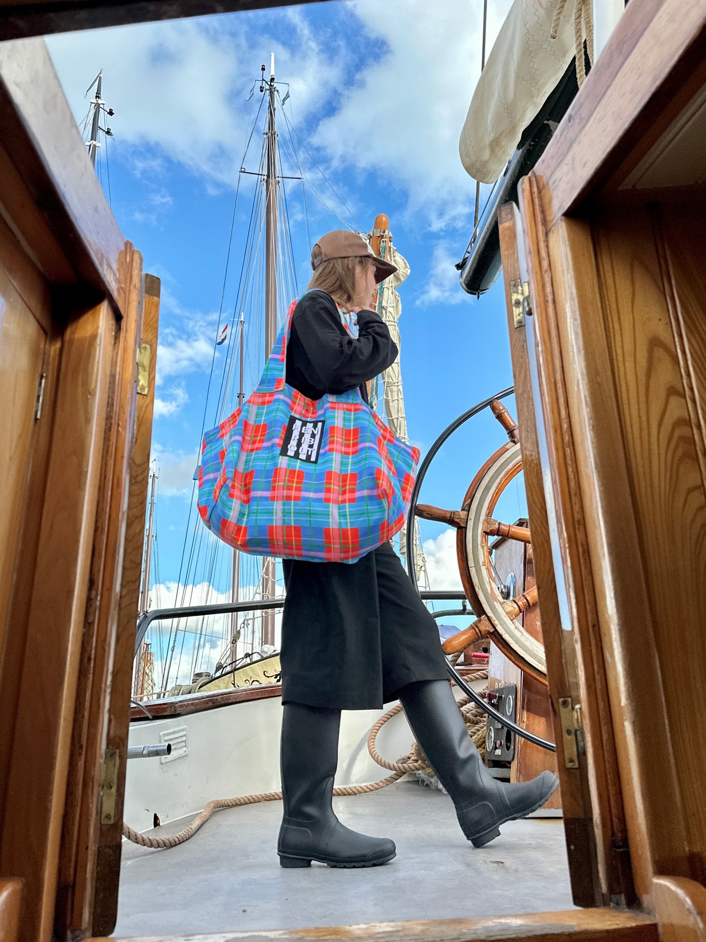 Everything bag tartan
