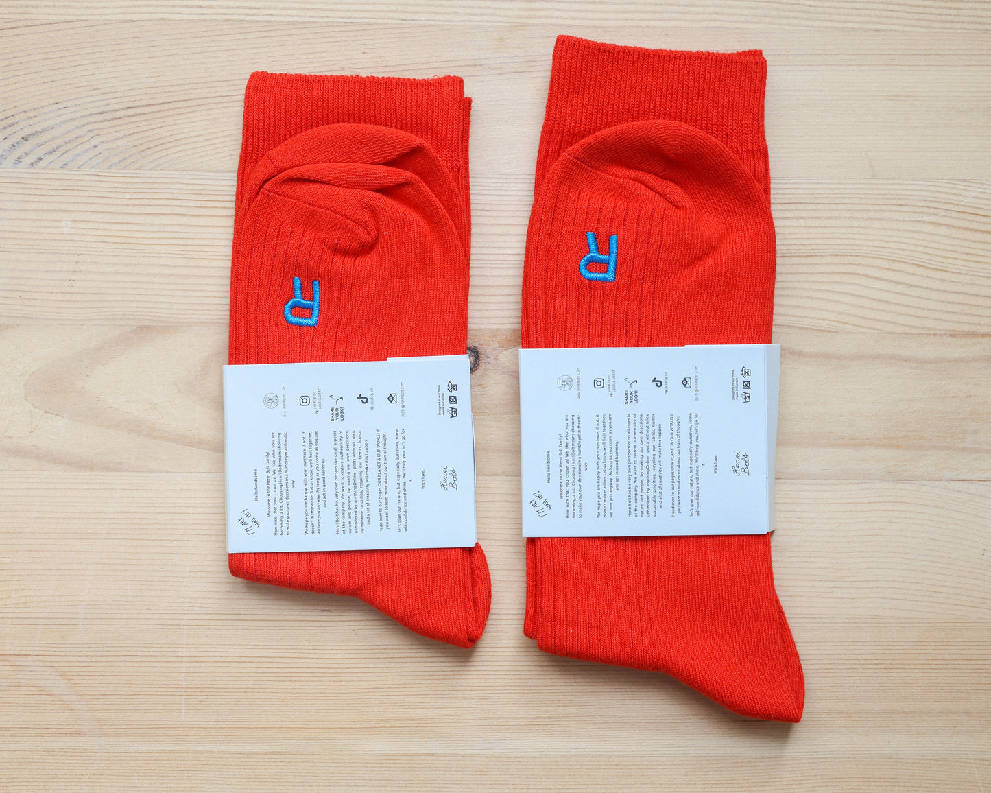 Socks cardinal red