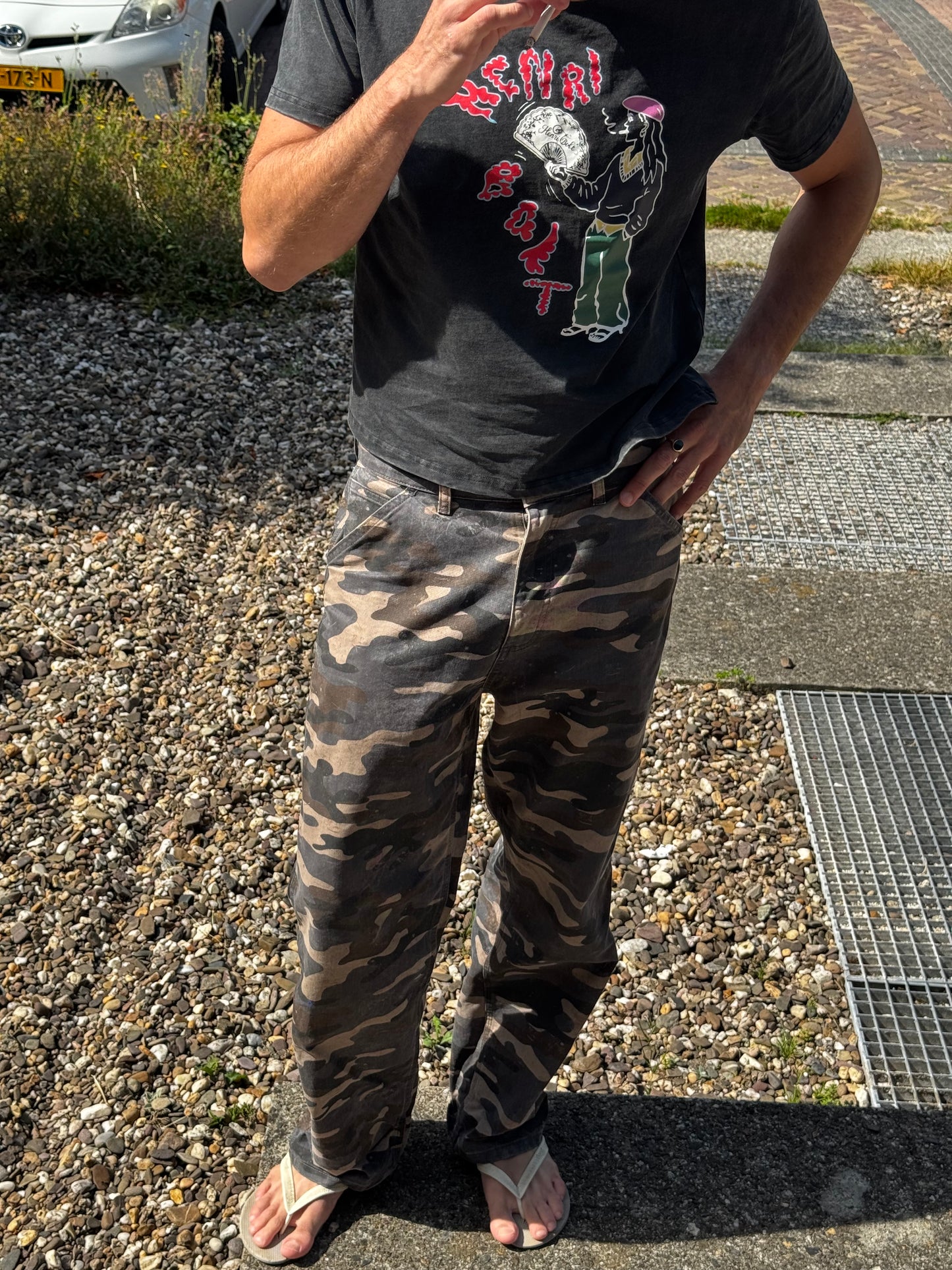 Black washed tee